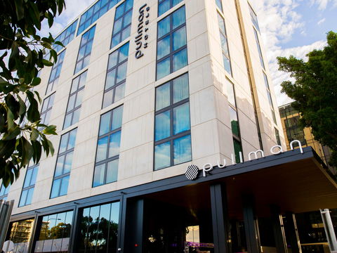 Pullman Sydney Airport Hotel - Accommodation Coffs Harbour 0
