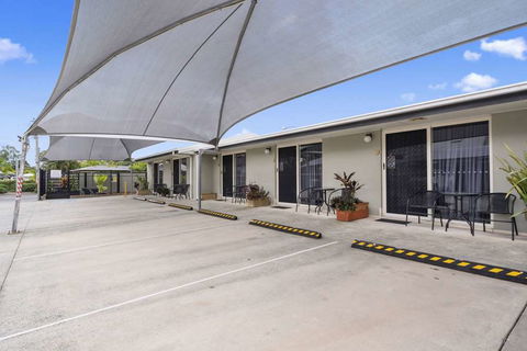 Caboolture Central Motor Inn, SureStay Collection - Accommodation Coffs Harbour 3