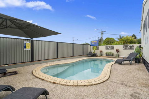 Caboolture Central Motor Inn, SureStay Collection - Accommodation Coffs Harbour 14