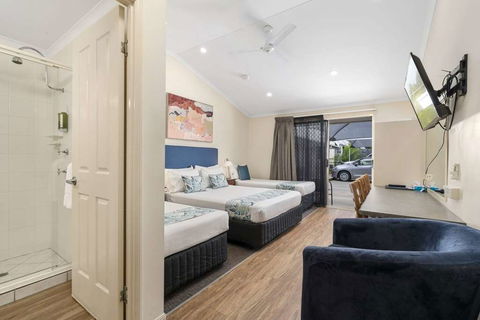 Caboolture Central Motor Inn, SureStay Collection - Accommodation Coffs Harbour 16