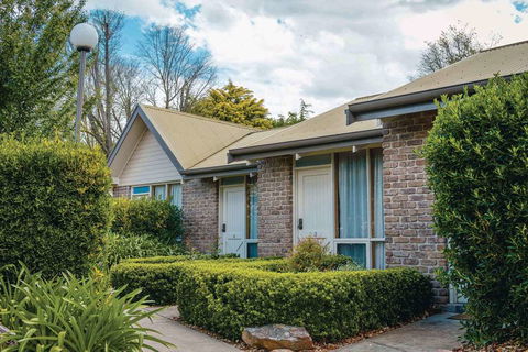 The Lodge by Haus - Accommodation Coffs Harbour 1