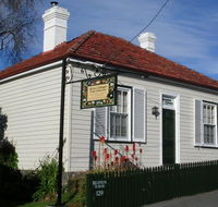 Alice's Cottages - Accommodation Coffs Harbour