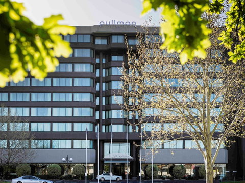 Pullman Melbourne Albert Park - Accommodation Coffs Harbour 0