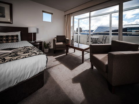 Salamanca Suites - Accommodation Coffs Harbour 1