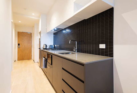 Artel Apartment Hotel Melbourne - Accommodation Coffs Harbour 2