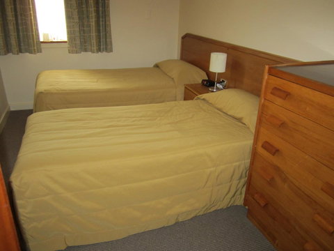 University House - ANU - Accommodation Coffs Harbour 36
