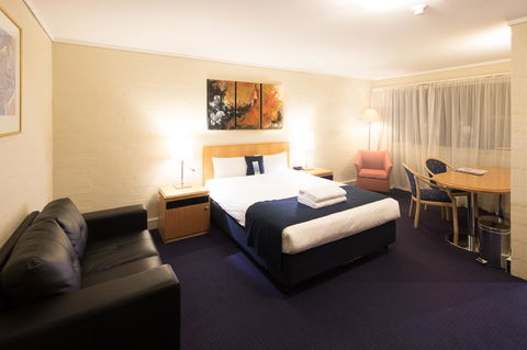 Ibis Styles Canberra - Accommodation Coffs Harbour 3