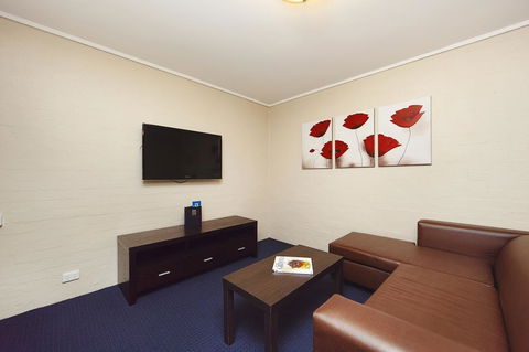 Ibis Styles Canberra - Accommodation Coffs Harbour 13
