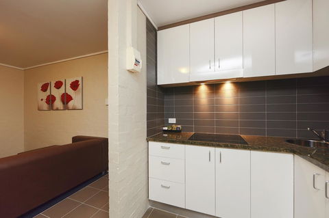 Ibis Styles Canberra - Accommodation Coffs Harbour 12