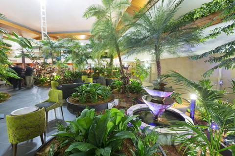 Pavilion On Northbourne - Accommodation Coffs Harbour 2