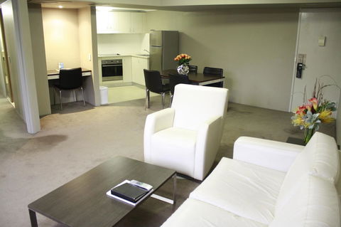 Pavilion On Northbourne - Accommodation Coffs Harbour 14