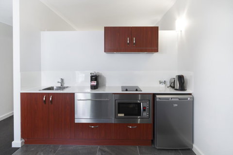 Abode Narrabundah - Accommodation Coffs Harbour 1