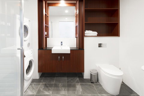 Abode Narrabundah - Accommodation Coffs Harbour 2