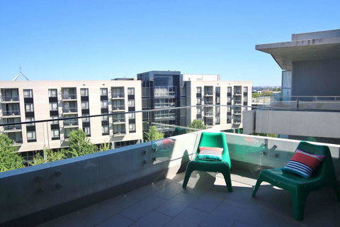 Realm Park 39 Barton ACT - Accommodation Coffs Harbour 5