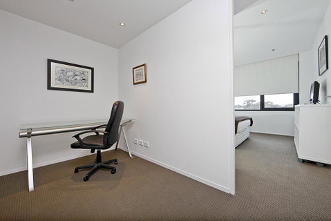 Realm Park 39 Barton ACT - Accommodation Coffs Harbour 9