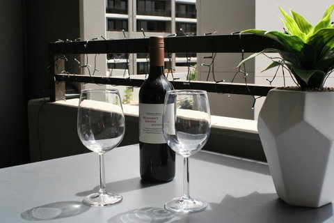 Modern Executive Apt@Barton*1BR*WiFi*Gym*Secure Parking*Canberra - Accommodation Coffs Harbour 9