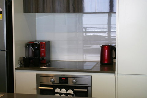 Modern Executive Apt@Barton*1BR*WiFi*Gym*Secure Parking*Canberra - Accommodation Coffs Harbour 4