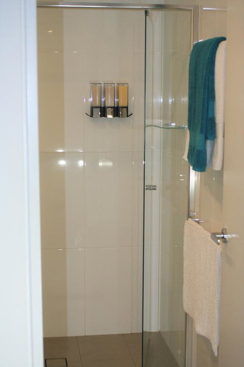 Modern Executive Apt@Barton*1BR*WiFi*Gym*Secure Parking*Canberra - Accommodation Coffs Harbour 15