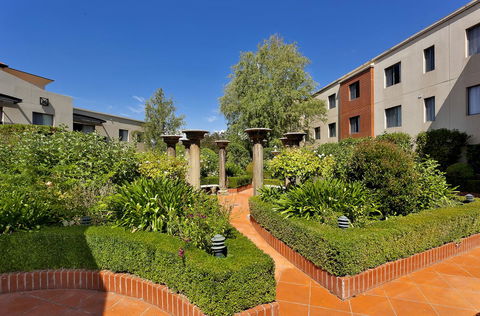 AAC Apartments - Griffin - Accommodation Coffs Harbour 5
