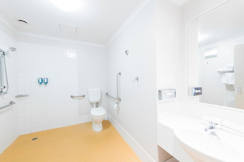 The Woden Hotel - Accommodation Coffs Harbour 6