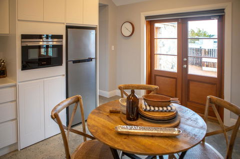 Lucy's Cottage - Accommodation Coffs Harbour 11