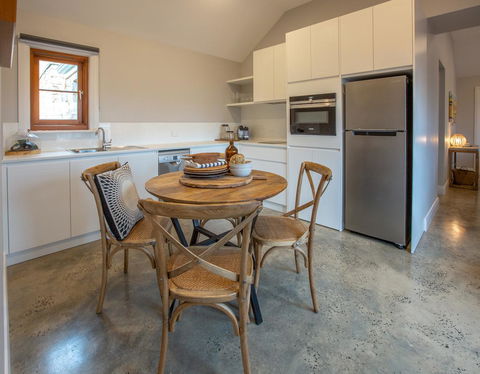 Lucy's Cottage - Accommodation Coffs Harbour 9