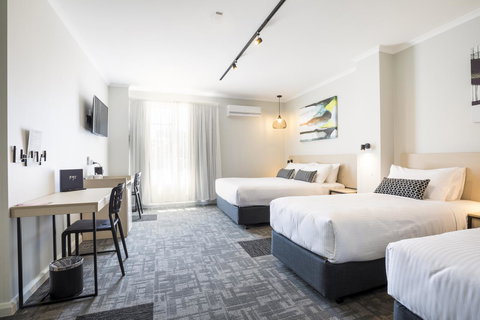 Nightcap At Finsbury Hotel - Accommodation Coffs Harbour 1