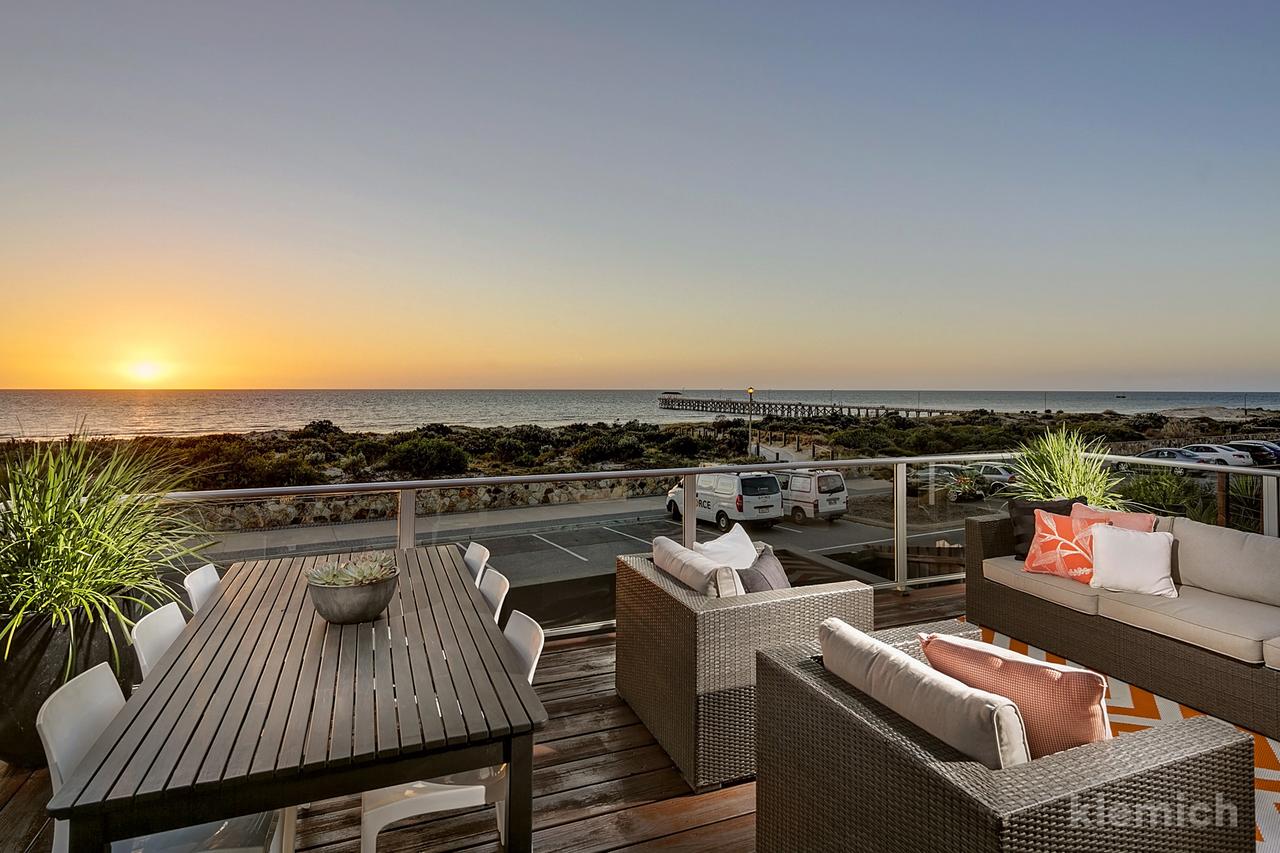 Grange SA Accommodation Coffs Harbour