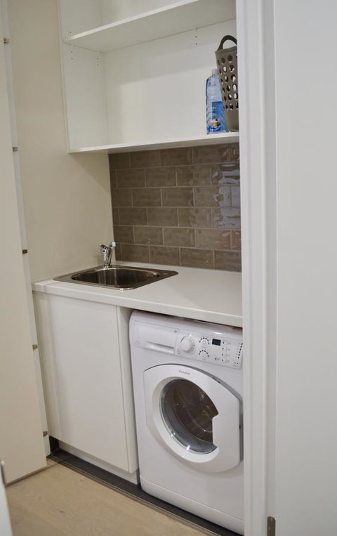 Whitmore SQ - Accommodation Coffs Harbour 12