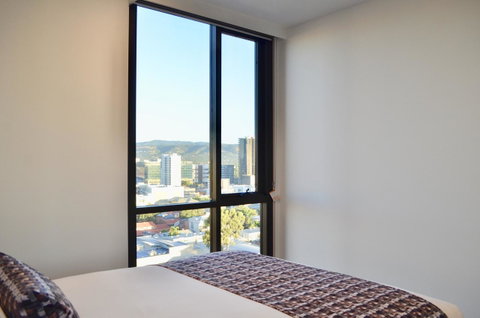 Whitmore SQ - Accommodation Coffs Harbour 9