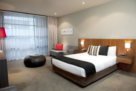 Mantra Hindmarsh Square - Accommodation Coffs Harbour 19