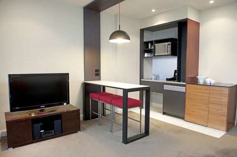 Mantra Hindmarsh Square - Accommodation Coffs Harbour 14
