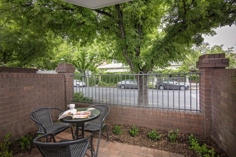 Adelaide Inn - Accommodation Coffs Harbour 7