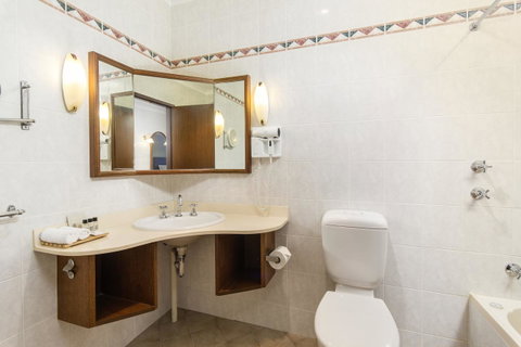Adelaide Inn - Accommodation Coffs Harbour 22