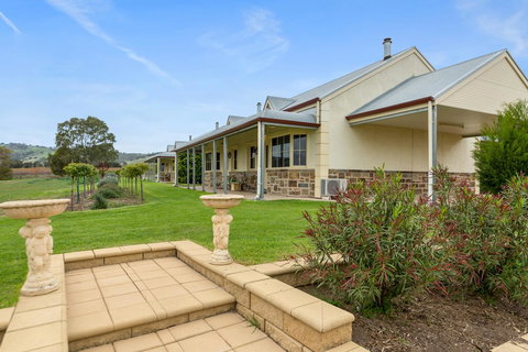Barossa Vineyard Cottages - Accommodation Coffs Harbour 27