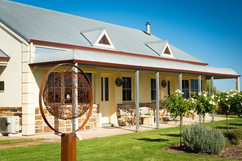 Barossa Vineyard Cottages - Accommodation Coffs Harbour 0