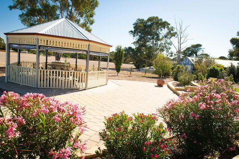 Barossa Vineyard Cottages - Accommodation Coffs Harbour 4