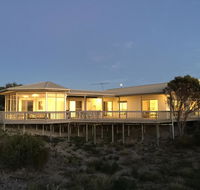 White Sands Holiday Retreat - Accommodation Coffs Harbour