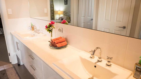 Rezare House Bed & Breakfast - Accommodation Coffs Harbour 21