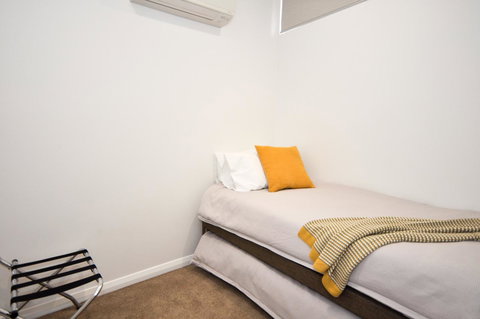 Loxton Courthouse Apartments - Accommodation Coffs Harbour 0