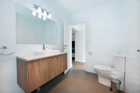 Loxton Courthouse Apartments - Accommodation Coffs Harbour 14