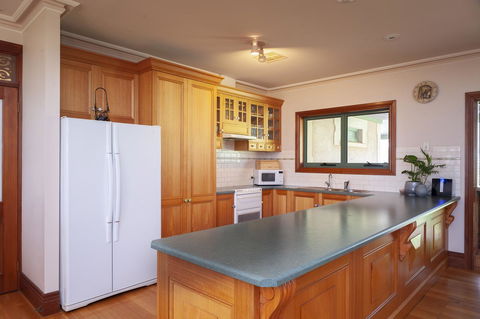 Angaston Saleyards Luxury Accommodation - Accommodation Coffs Harbour 18