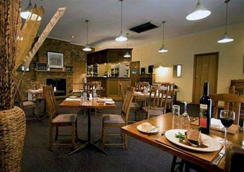 Clare Central - Accommodation Coffs Harbour 31