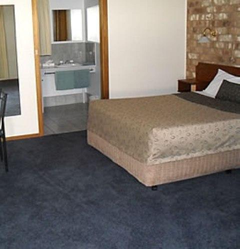 Clare Central - Accommodation Coffs Harbour 44