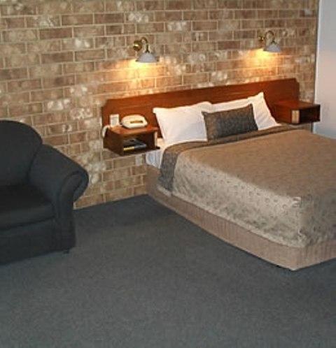 Clare Central - Accommodation Coffs Harbour 21