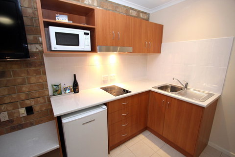 Clare Central - Accommodation Coffs Harbour 36