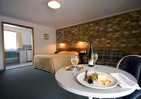 Clare Central - Accommodation Coffs Harbour 30