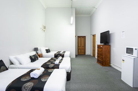 City Centre Motel Hotel - Accommodation Coffs Harbour 9