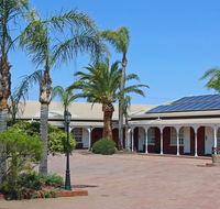 John Pirie Motor Inn - Accommodation Coffs Harbour