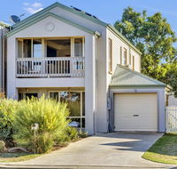 The Lighthouse - Accommodation Coffs Harbour